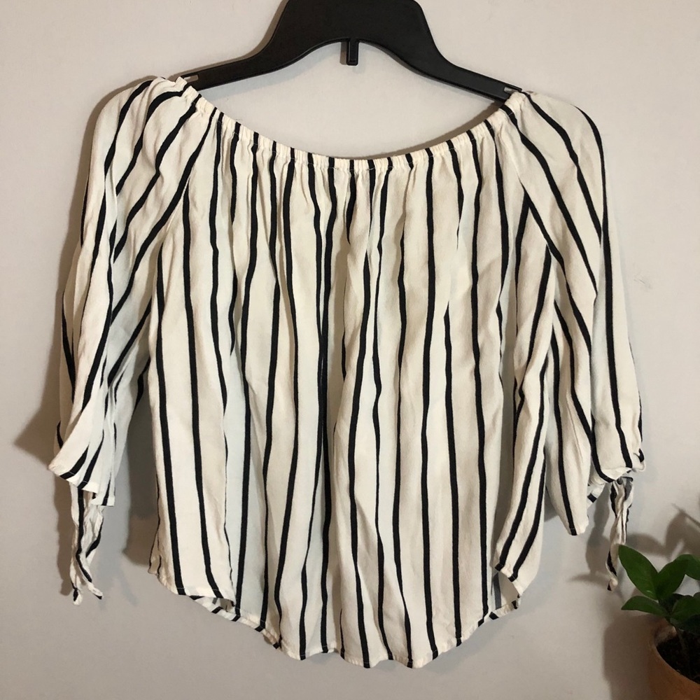 Off the shoulder black and white top